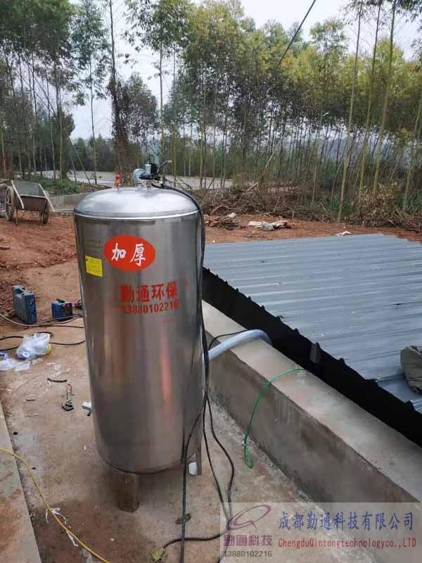 成都金堂無塔供水系統安裝現場