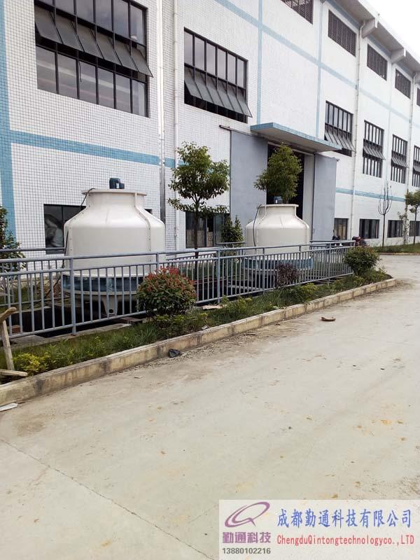 貴州遵義2臺60T冷卻塔安裝現場