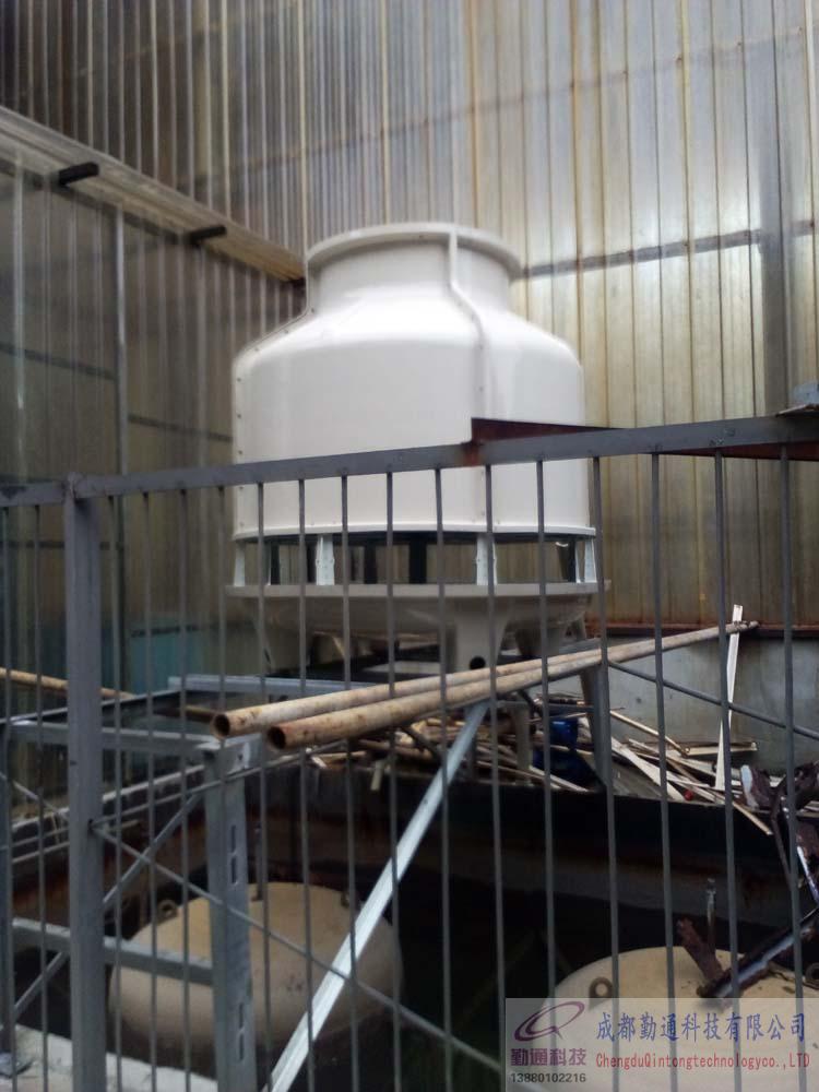 成都雙流1臺50噸冷卻塔循環系統安裝現場