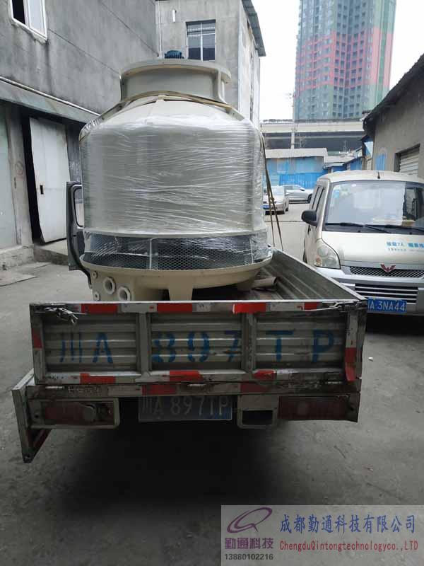 自貢30T冷卻塔，使用單位：自貢市弘順電力附件有限公司