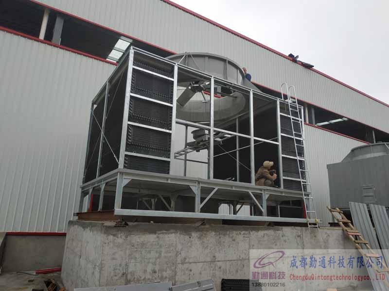 貴州六盤水350L-150L方形橫流塔安裝現場