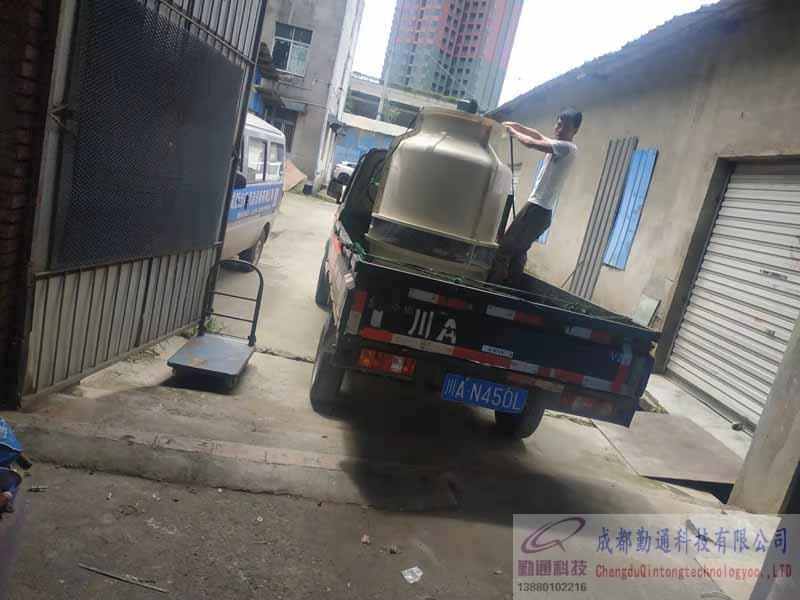 廣漢LH-30T圓形冷卻塔1臺貨啦啦發貨