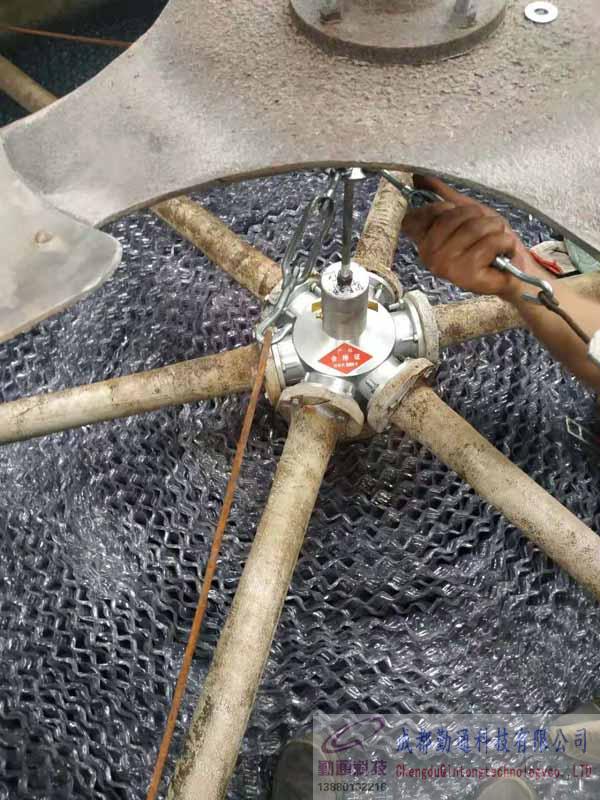 四川簡陽200T圓形冷卻塔布水器及填料更換維修現場