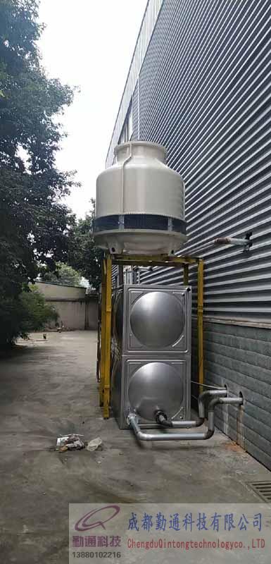 成都市郫都區不銹鋼水箱冷卻塔循環系統安裝現場