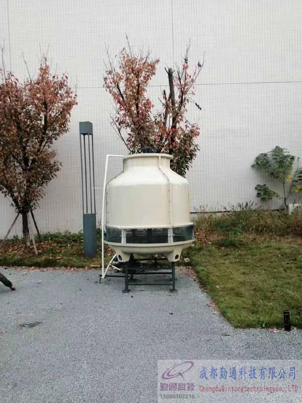 自貢30T冷卻塔系統安裝現場