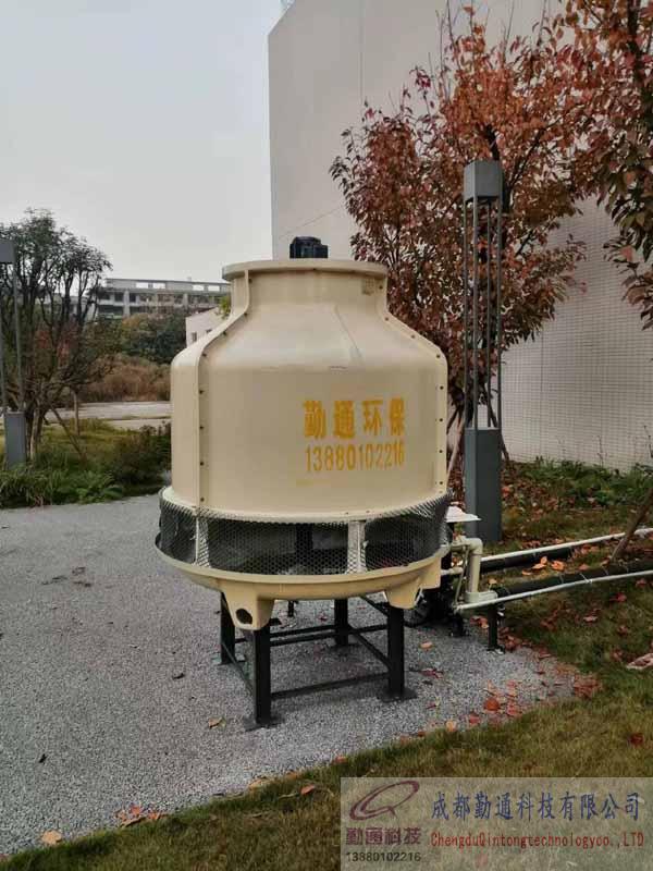 成都冷卻塔系統安裝現場